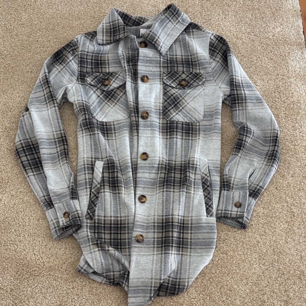 Women's Plaid Button-Down Shirt - Gray and Black